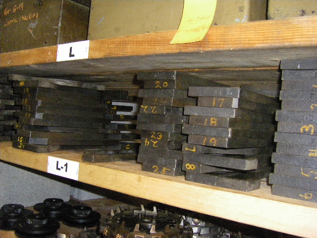 Photo 1 - 14-1/5 AND 20 DEGREE GEAR FORMING CAMS